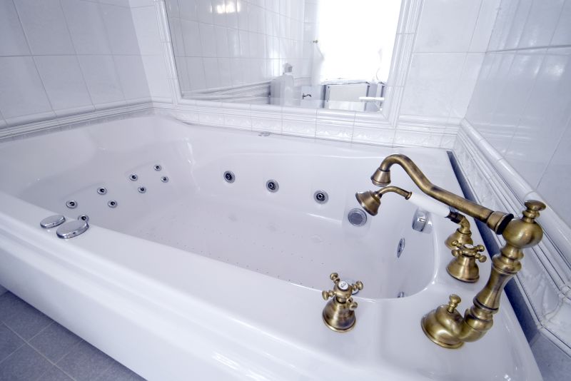 Luxury Bathtub Features